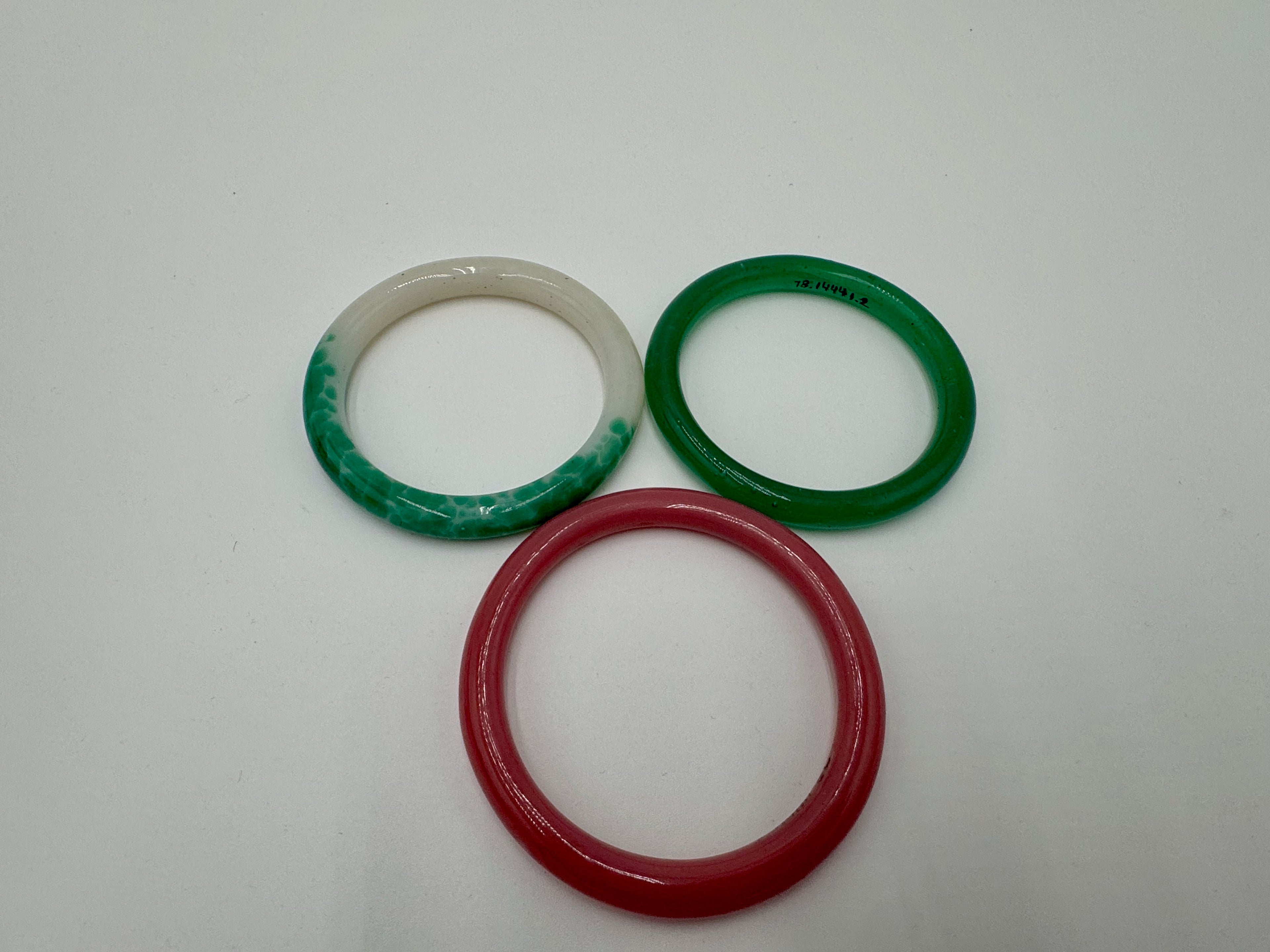 Vintage Hardstone Bangle Set (3) Green White Red – Strong Museum Provenance