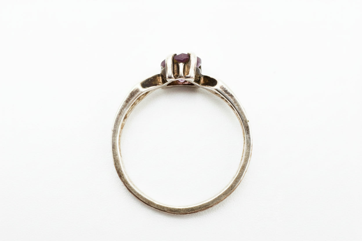 Vintage Sterling Silver Heart Ring – Natural Ruby/Garnet Tone Stone Size 7