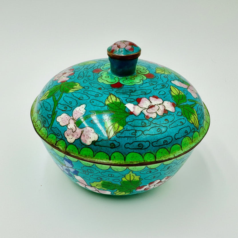 Vintage Cloisonné Floral Trinket Bowl – Vibrant Turquoise Lidded Dish