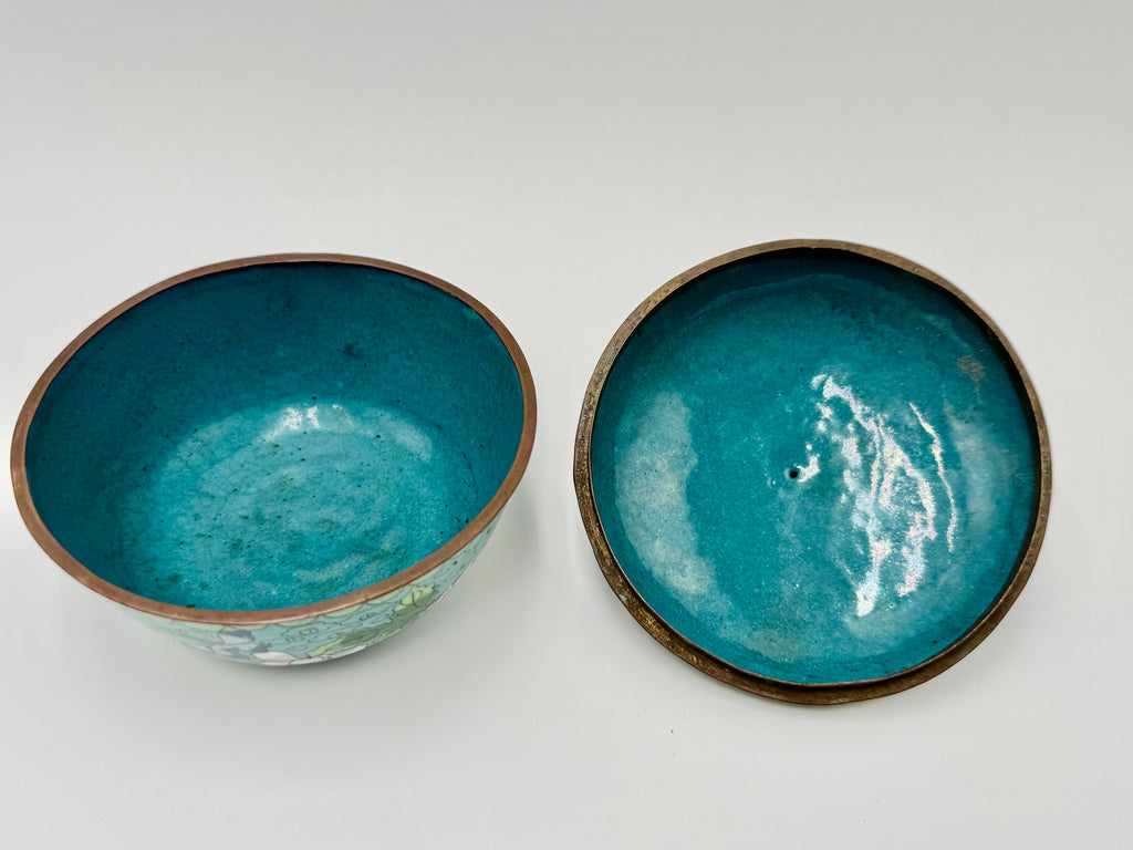 Vintage Cloisonné Floral Trinket Bowl – Vibrant Turquoise Lidded Dish
