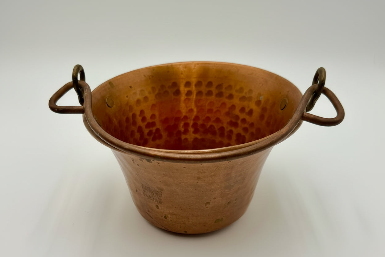 Vintage Hammered Copper Pot with Handles – Rustic Kitchen Charm