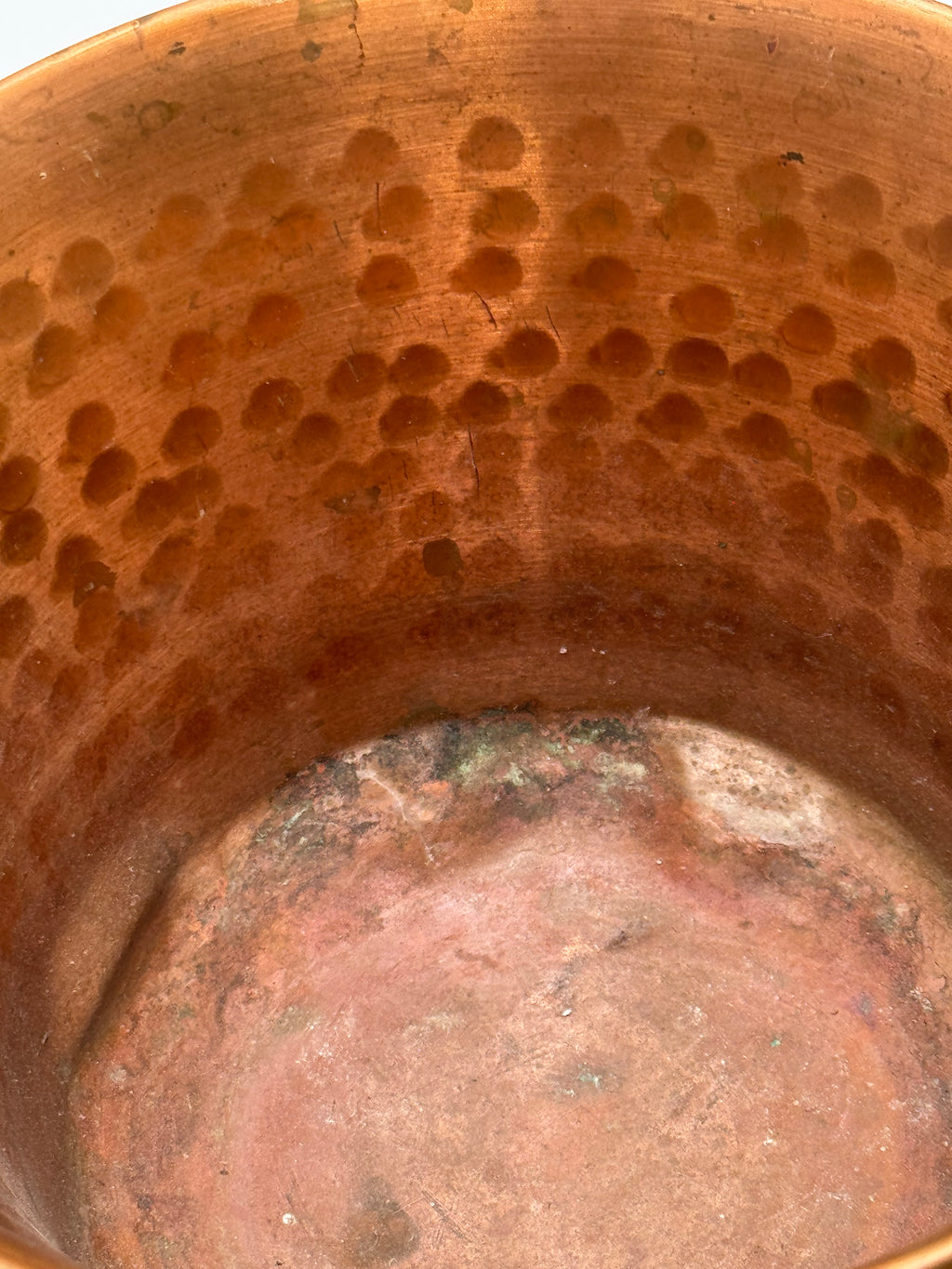 Vintage Hammered Copper Pot with Handles – Rustic Kitchen Charm
