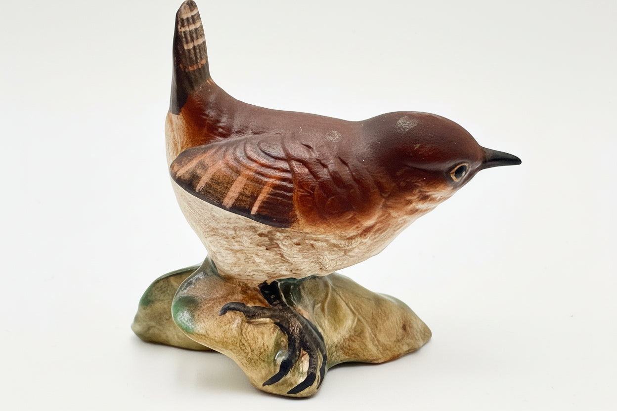 Beswick Wren Figurine #993 | Made in England Miniature Bird