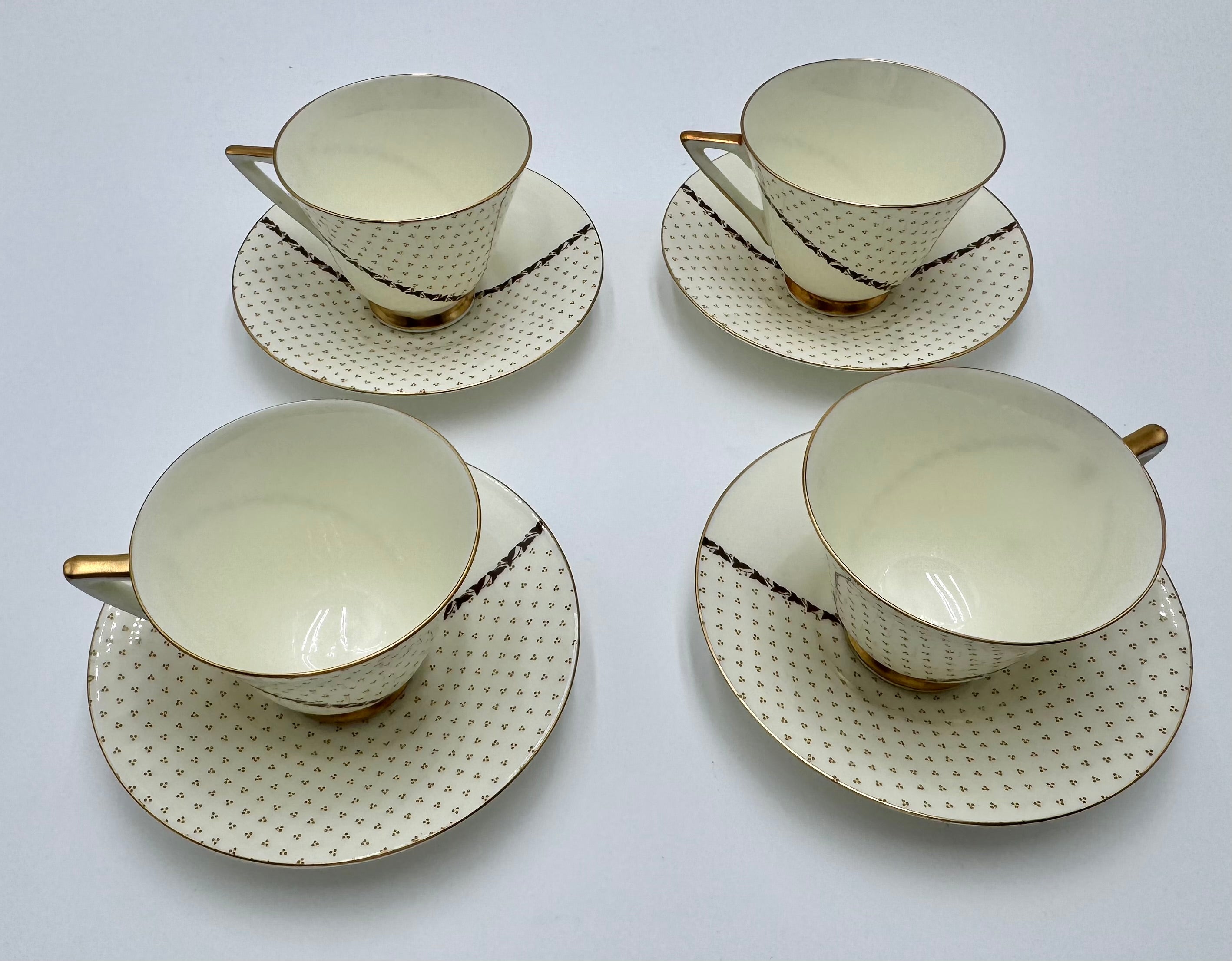Vintage Royal Doulton Teacups & Saucers Set of 4 | Gold Trim Bone China Tea Set