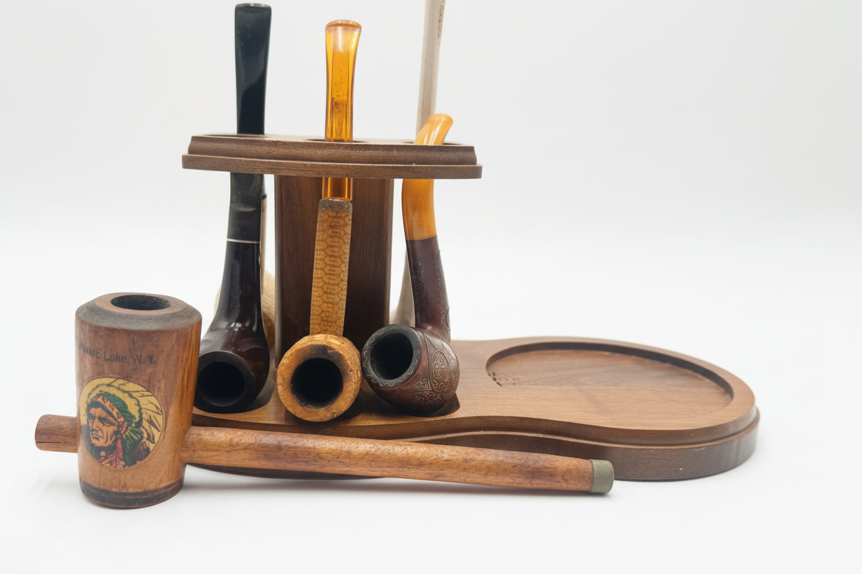 Vintage Pipe Collection with Stand – Corn Cob, Carved Briar & Souvenir Pipes (Set of 6 + Stand)