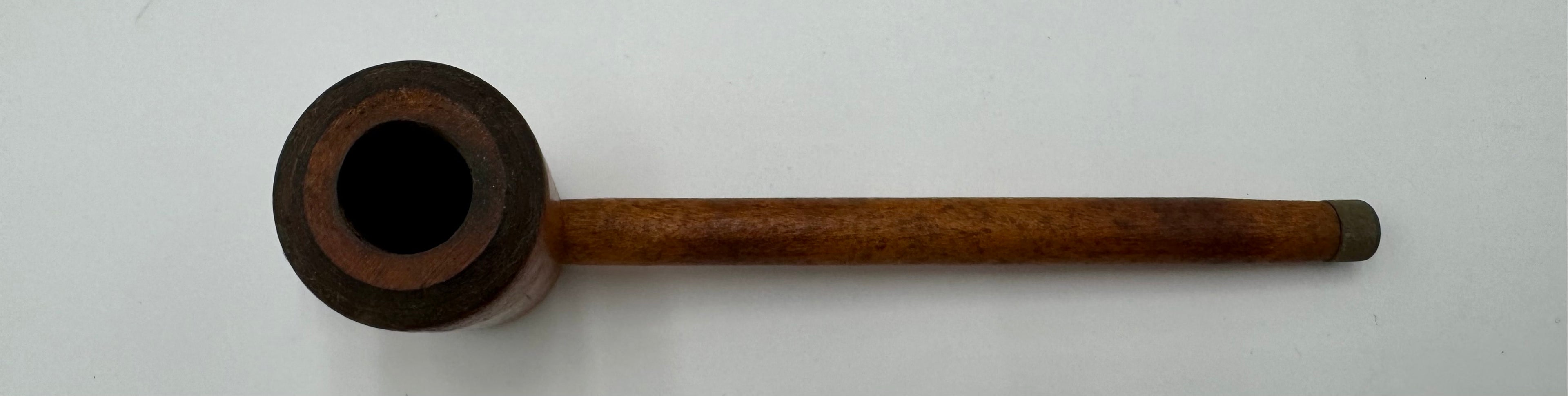 Vintage Pipe Collection with Stand – Corn Cob, Carved Briar & Souvenir Pipes (Set of 6 + Stand)